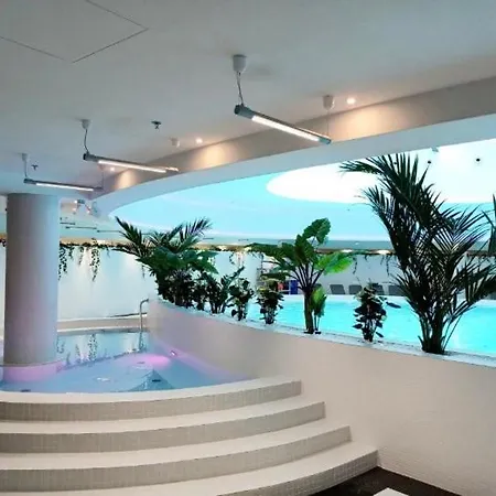 Hanza Tower Deluxe 21 Apartments With Terrace Spa & Pool * Szczecin