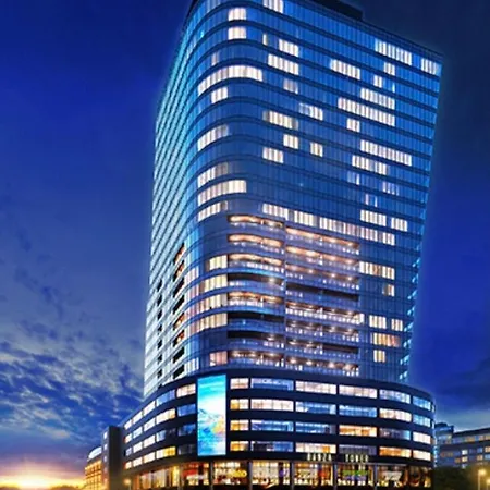 Hanza Tower Deluxe 21 Apartments With Terrace Spa & Pool Appartement *